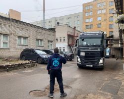 Lorry arriving in Minsk Lorry arriving in Minsk